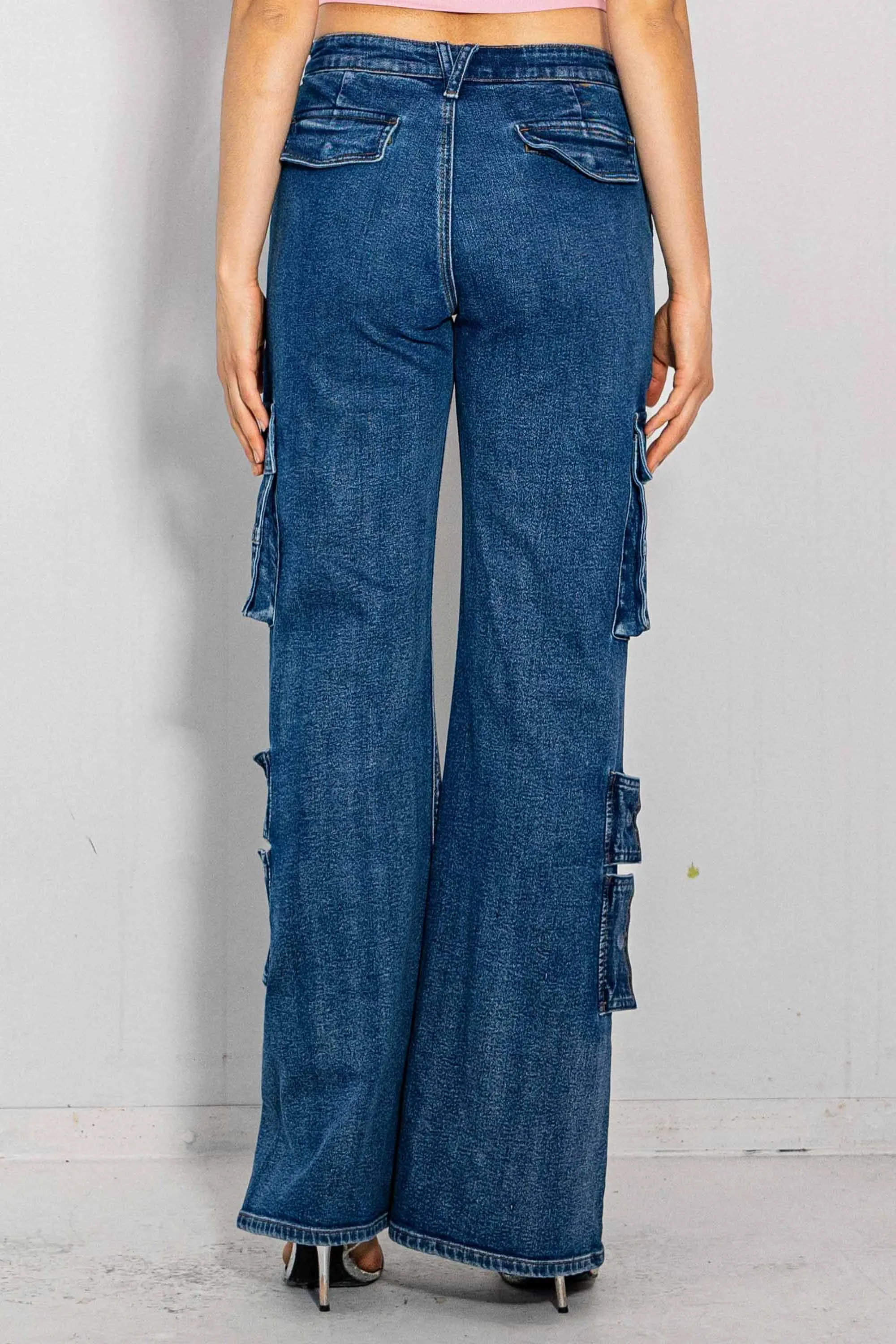 Mid-Rise Volume Flare Cargo Jeans