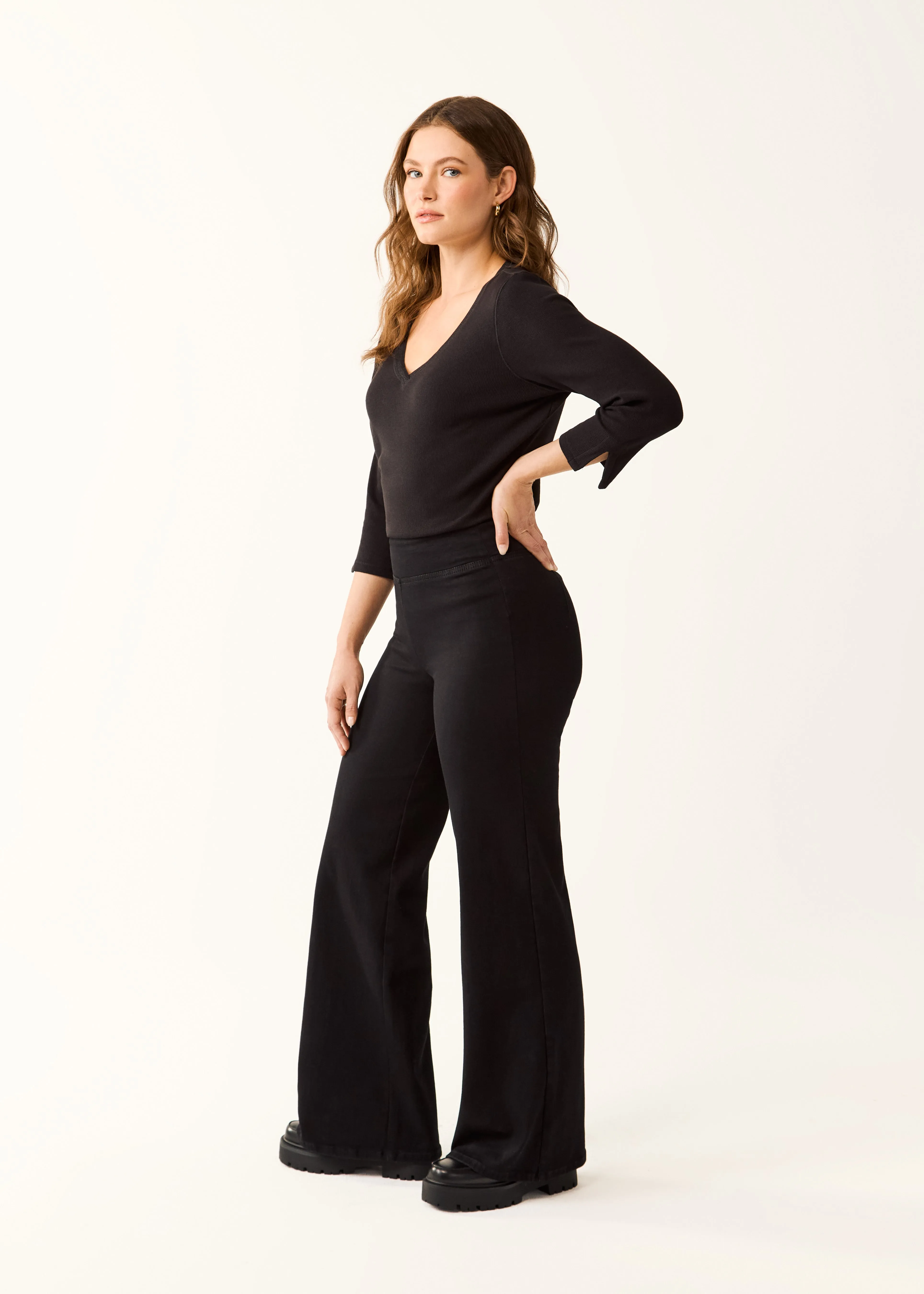 Pull-On Wide Leg Denim